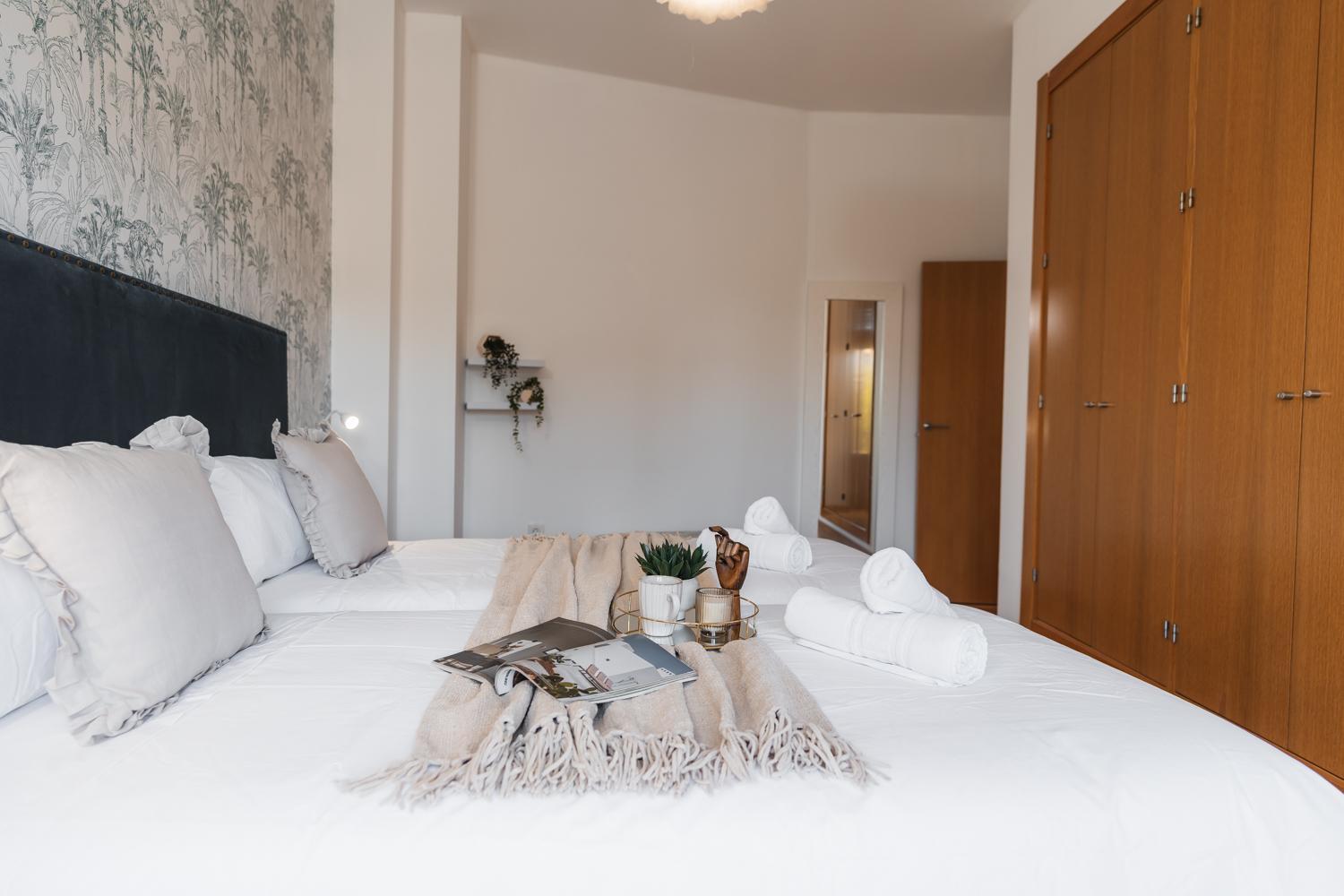 Tuguest Bib Rambla Aparments — Photos 2